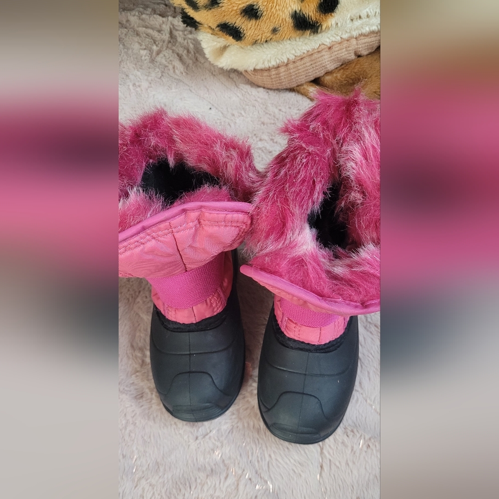 Snow boots - Picture 2 of 3